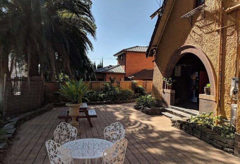 פנסיון Burwood Bed And Breakfast