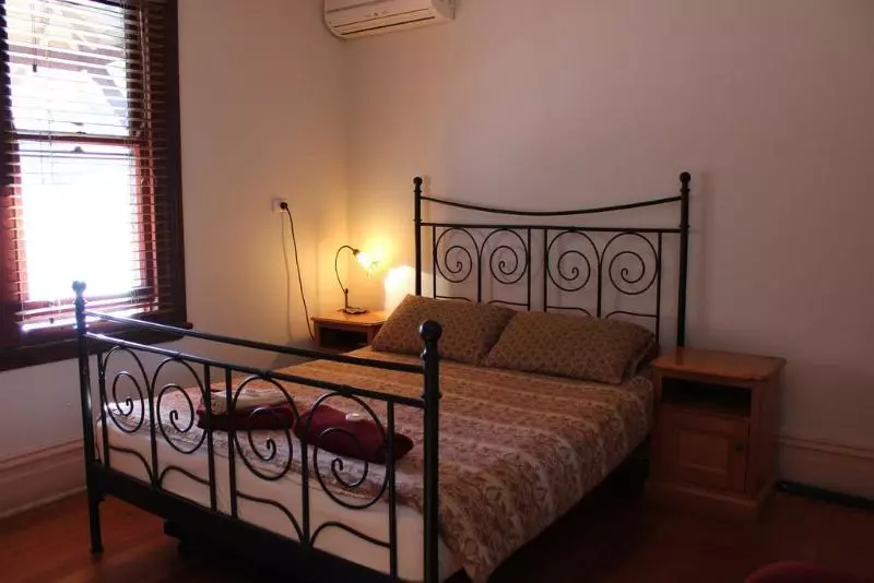 Majatalo Burwood Bed And Breakfast