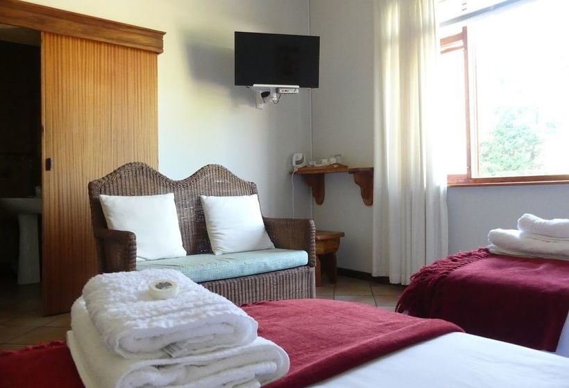 פנסיון Heriot Manor Guest House