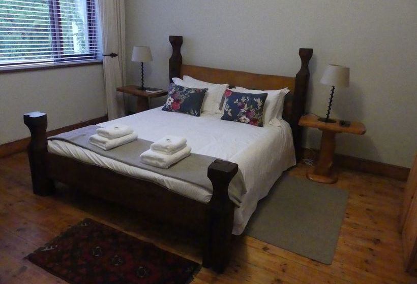 פנסיון Heriot Manor Guest House