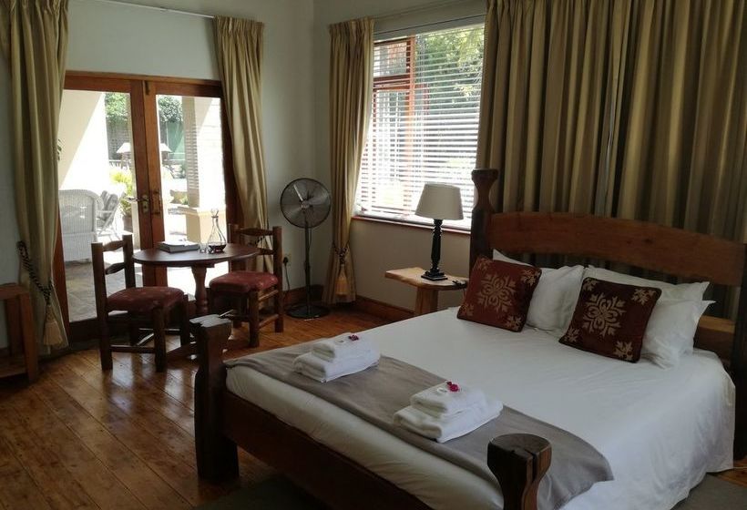 פנסיון Heriot Manor Guest House