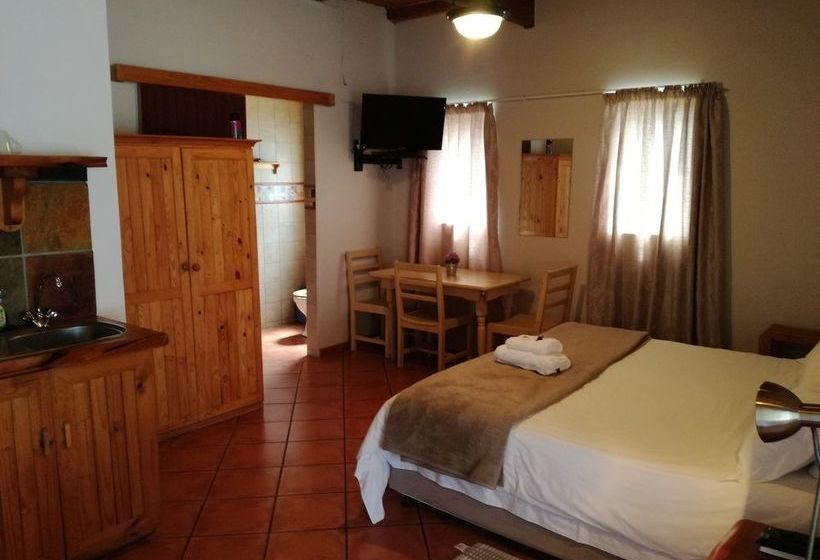 פנסיון Heriot Manor Guest House