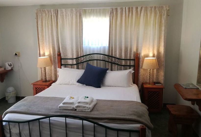 פנסיון Heriot Manor Guest House