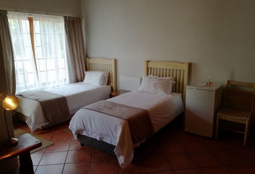 פנסיון Heriot Manor Guest House