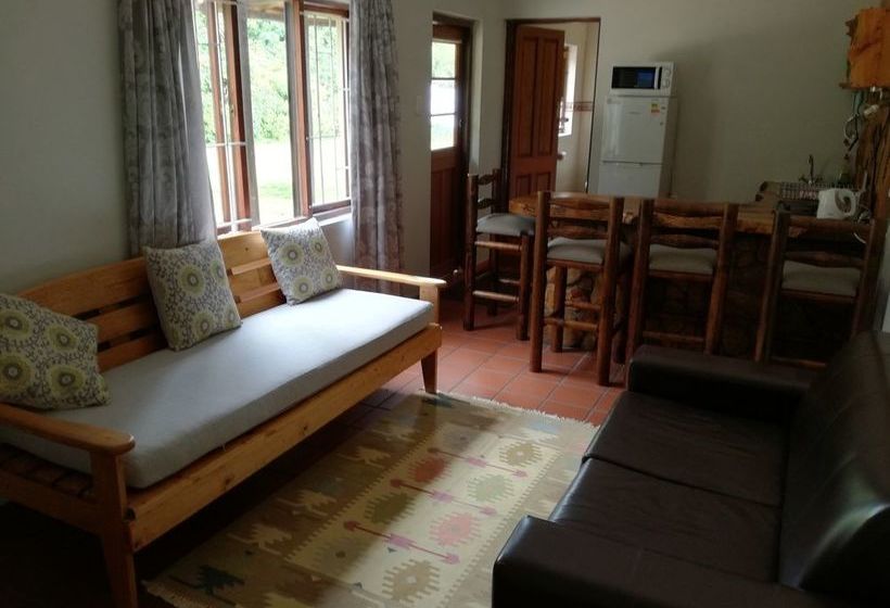 פנסיון Heriot Manor Guest House