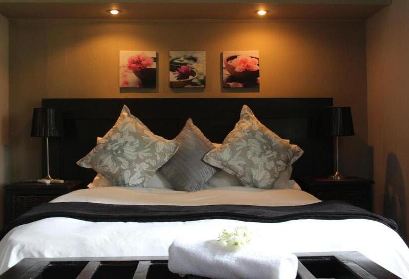 פנסיון Palm Tree Manor