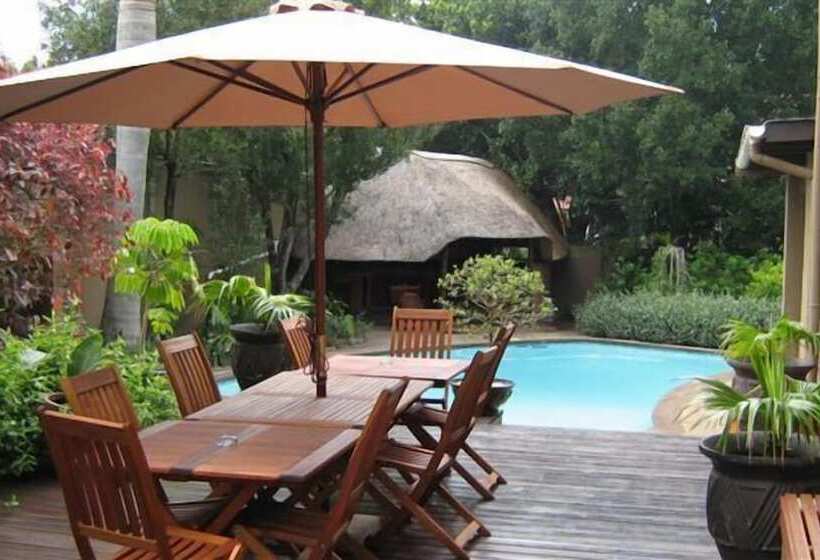 פנסיון Palm Tree Manor