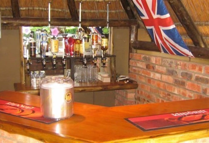 פנסיון Palm Tree Manor