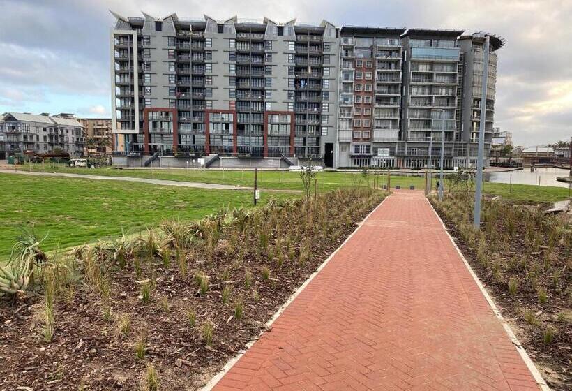 Quayside 1001 Durban Point