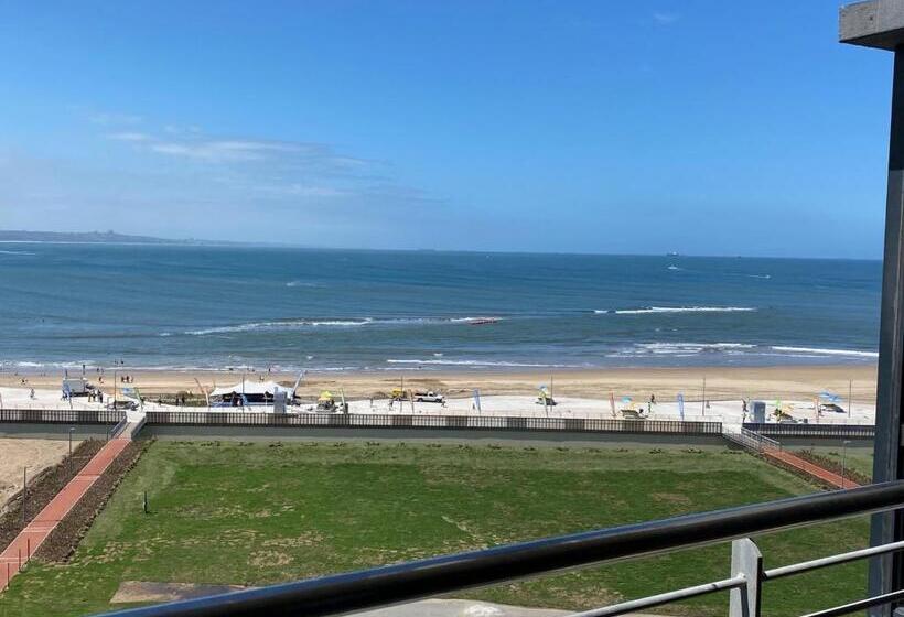 Quayside 1001 Durban Point