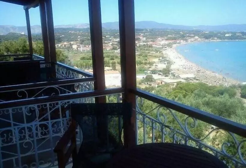 Sofos Apartments