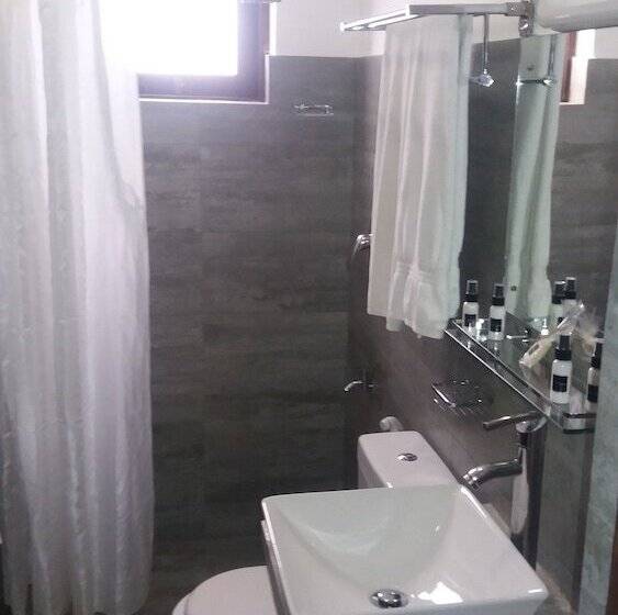 The Villa In Lavinia