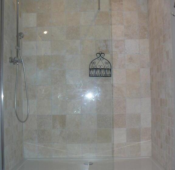 B&b Kamer En Aambeeld