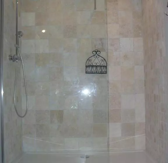 B&b Kamer En Aambeeld