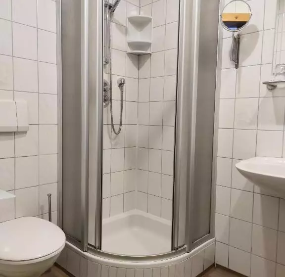 Aamiaismajoitus (B&B) Gästehaus Moser