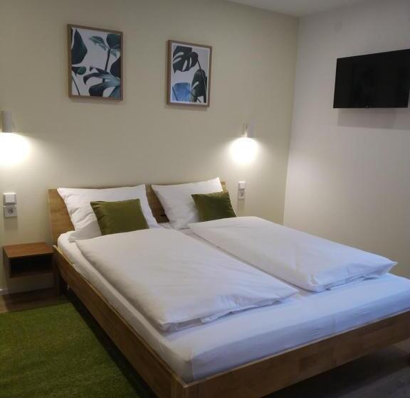 住宿加早餐  Gästehaus Moser