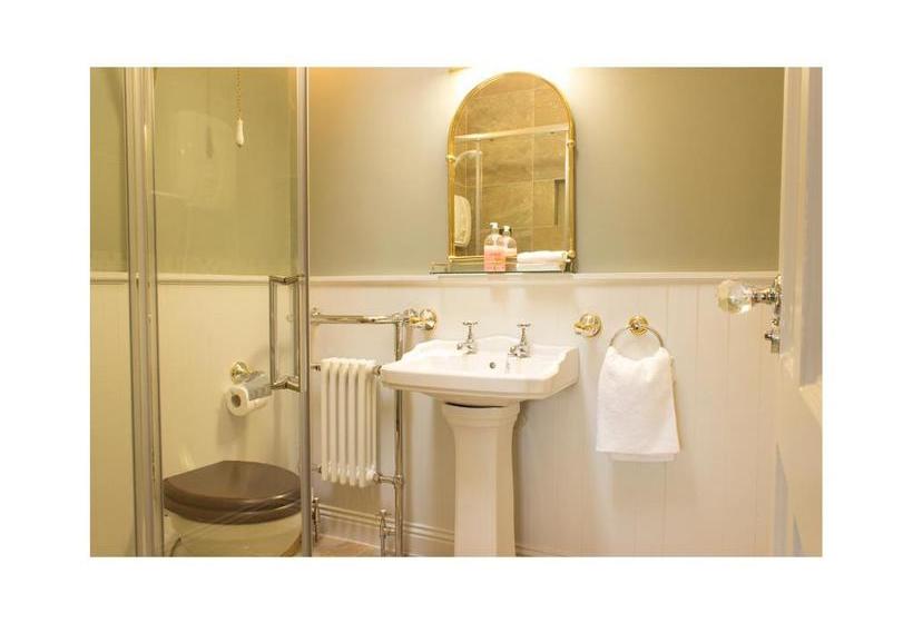 تختخواب و صبحانه Sea View D4