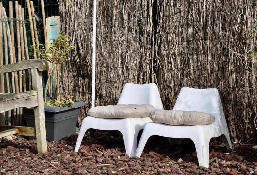 مبيت وإفطار Art Hill