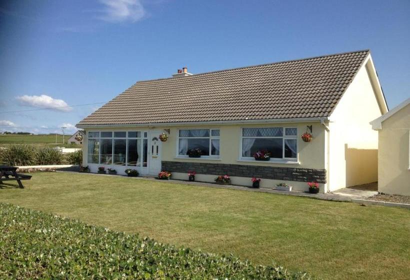 مبيت وإفطار Seaside Accomodation