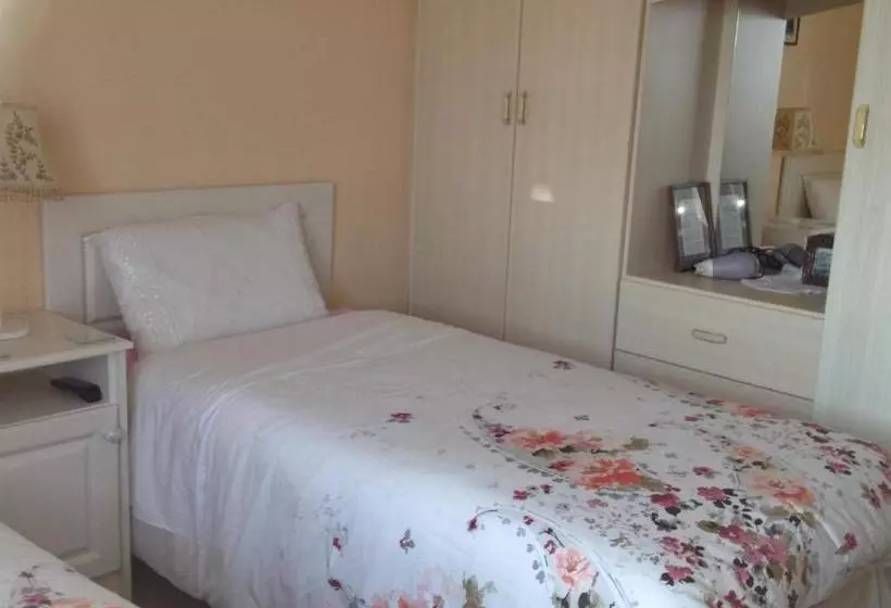 Bed & Breakfast Seaside Accomodation