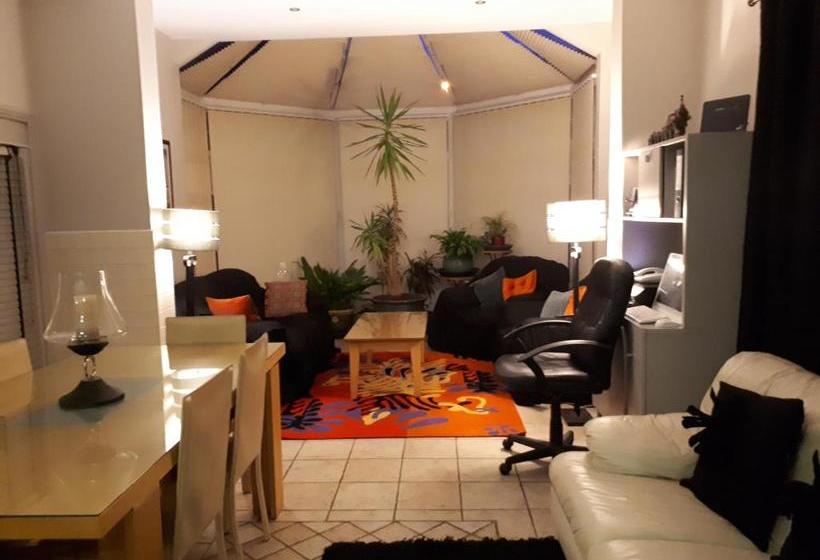 Bed and Breakfast The Dell Dublin