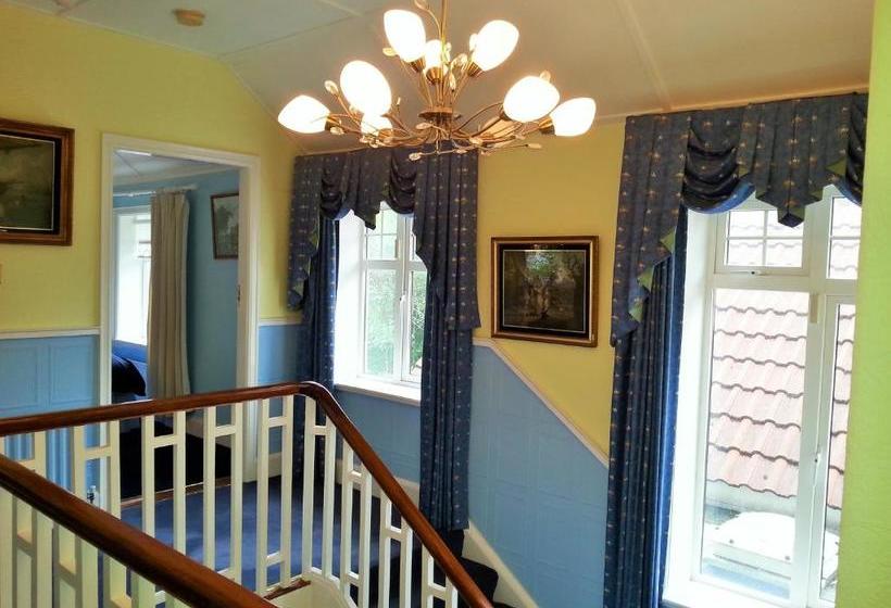 Bed and Breakfast The Dell Dublin