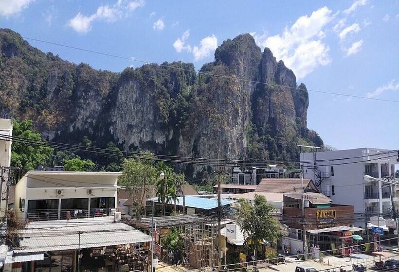 בית מלון כפרי Aonang Eco Inn Krabi