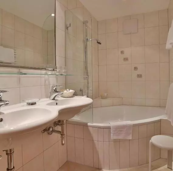 Hotel Astoria