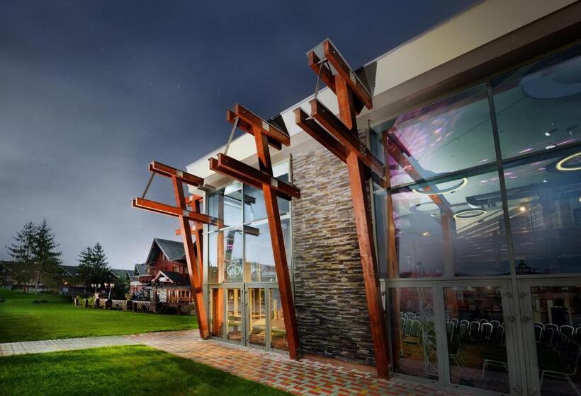 ホテル Bešeňová