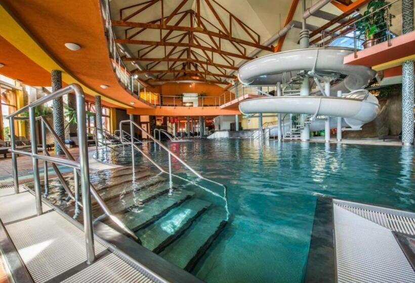 ホテル Bešeňová