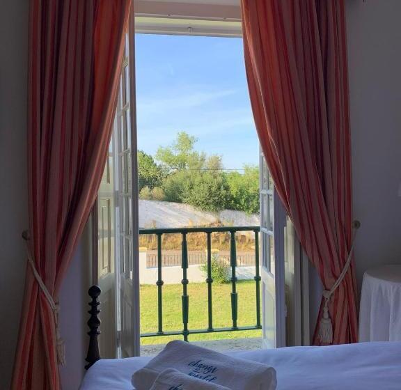 فندق Change The World   Solar De Alvega