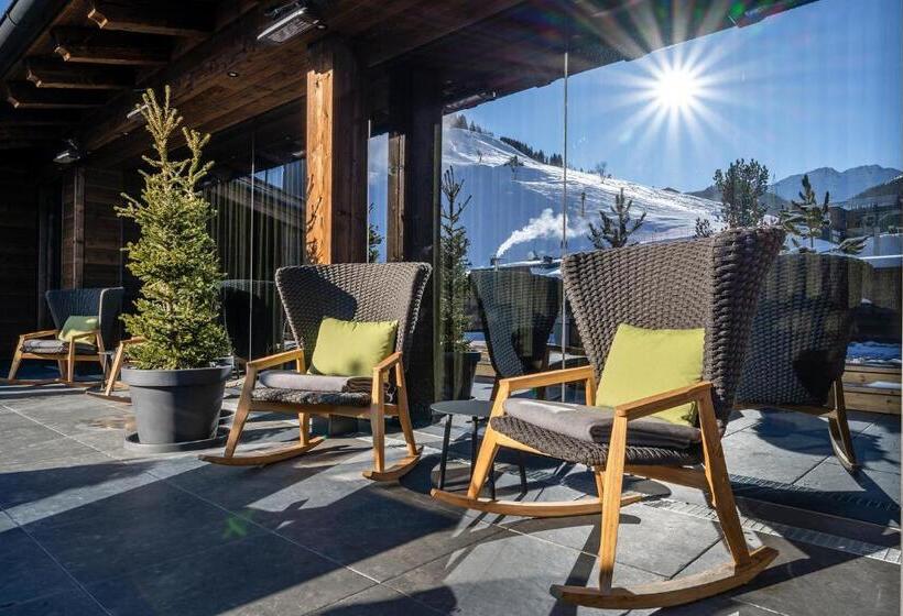 هتل Das Zwölferhaus