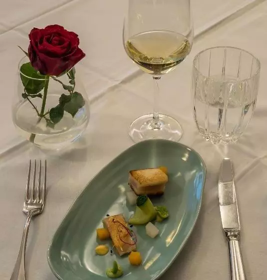 هتل Göttfried   Essen Trinken Schlafen