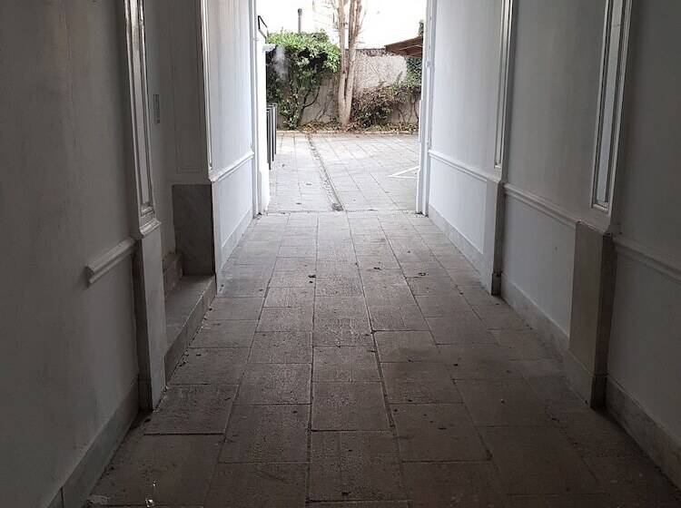 هتل Hôtel Méribel