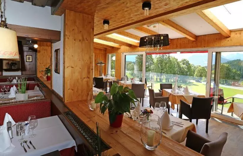 هتل Landhaus Ramsau