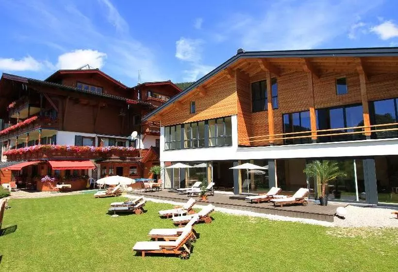 هتل Landhaus Ramsau