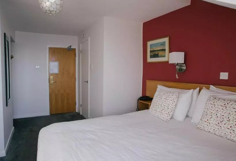 Hotel Manor