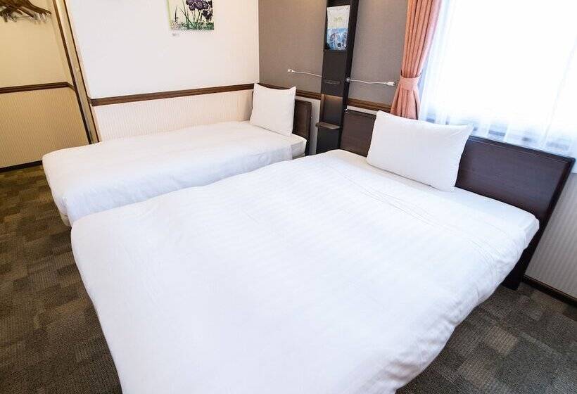 בית מלון כפרי Toyoko Inn Chubu International Airport 2