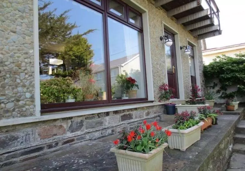 The Stone House B&b