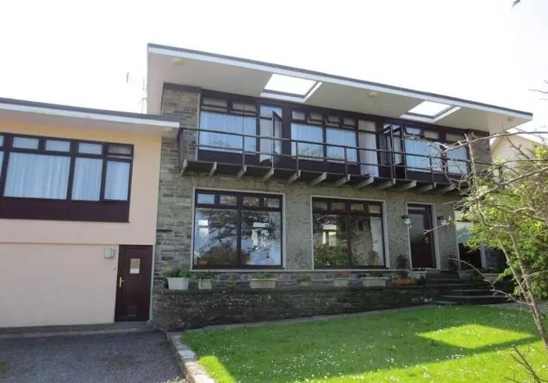The Stone House B&b