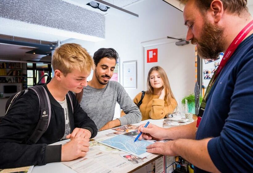 هاستل Auberge De Jeunesse De Bouillon