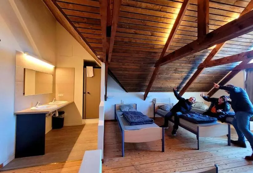 Auberge De Jeunesse De Bouillon