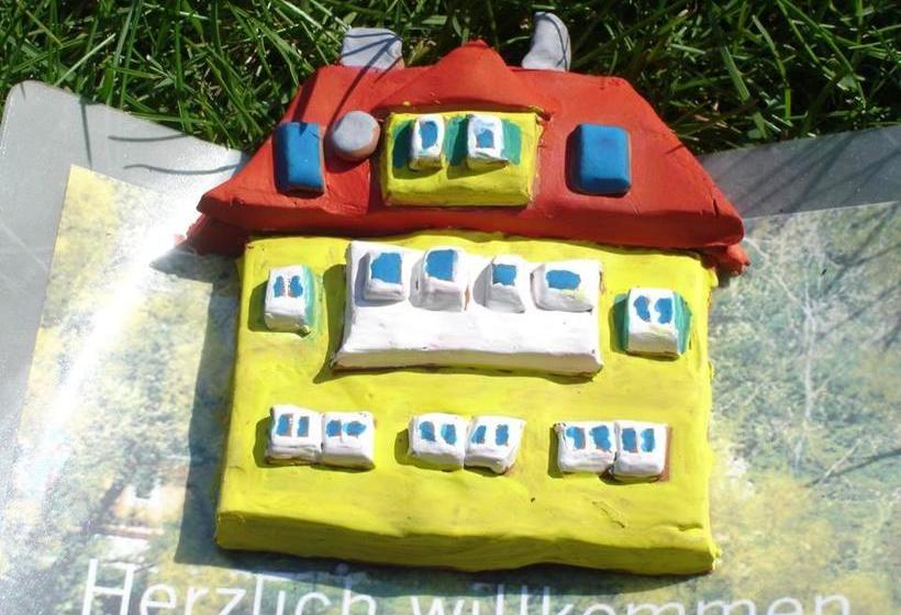 مبيت وإفطار Gästehaus Egger