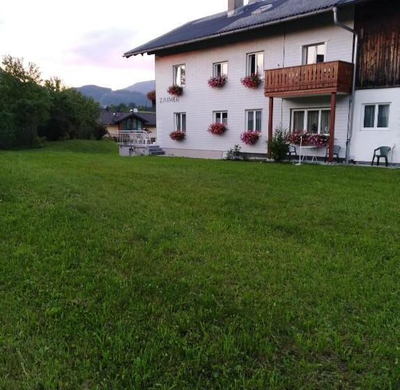 ベッドアンドブレックファースト Haus Amalia