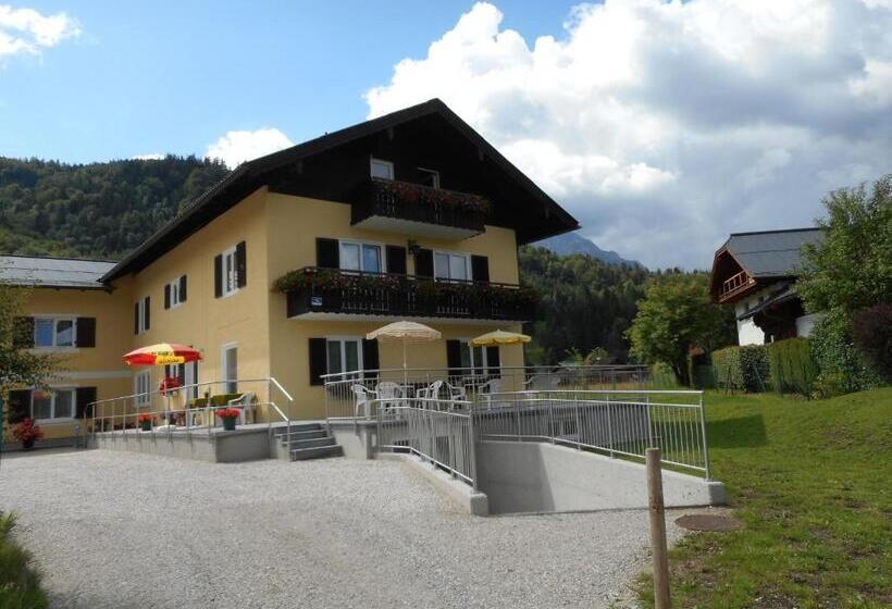 ベッドアンドブレックファースト Haus Amalia