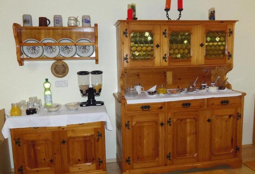 ベッドアンドブレックファースト Haus Amalia