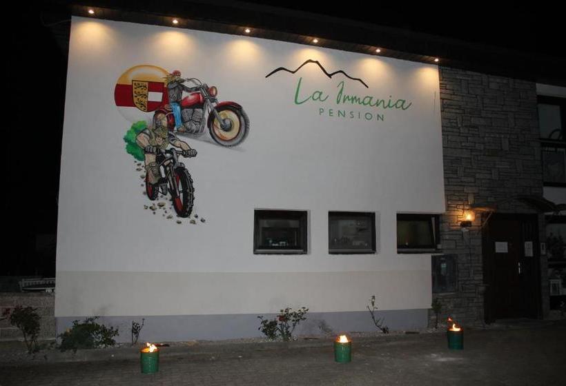 Bed and Breakfast La Irmania Pension