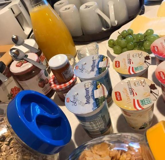 Bed and Breakfast La Irmania Pension