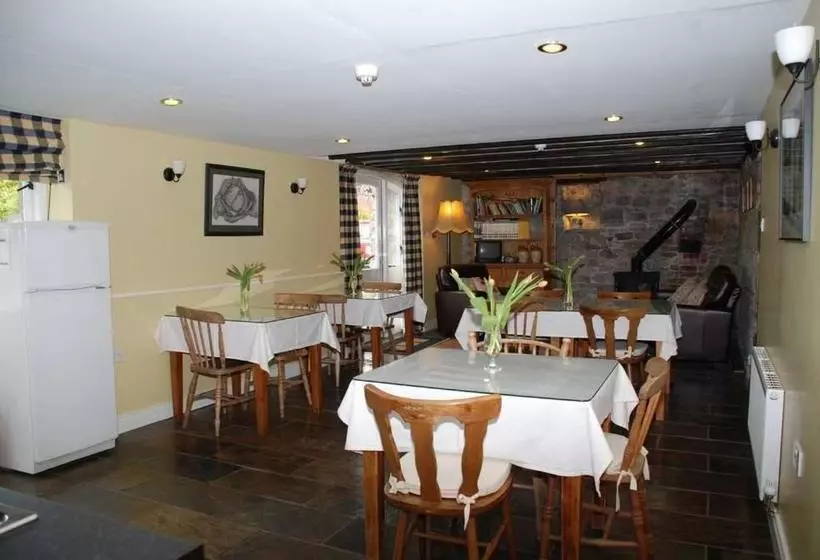 ベッドアンドブレックファースト O'briens Cashel Lodge