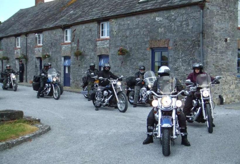 مبيت وإفطار O'briens Cashel Lodge
